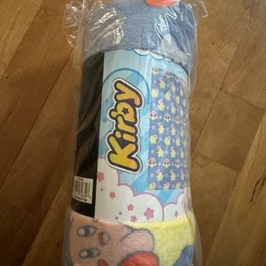 Kirby™ Plush Throw Blanket 40in x 50in